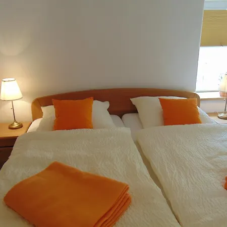 Apartment Ferienwohnung Bergblick /moseltal Burgen (Mayen-Koblenz)